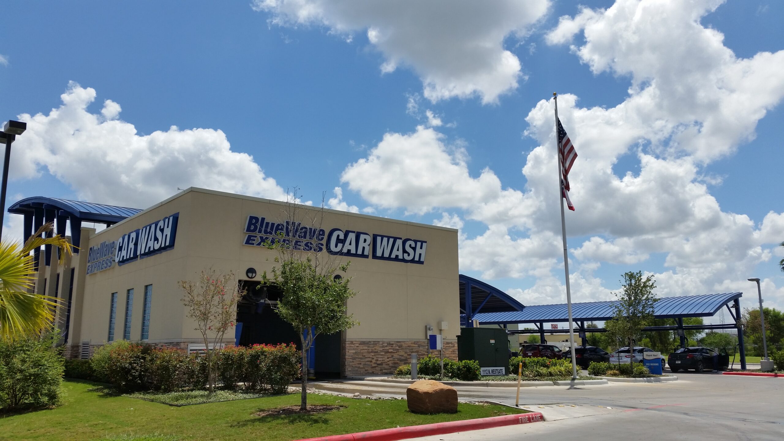 Conroe - BlueWave Express Car Wash